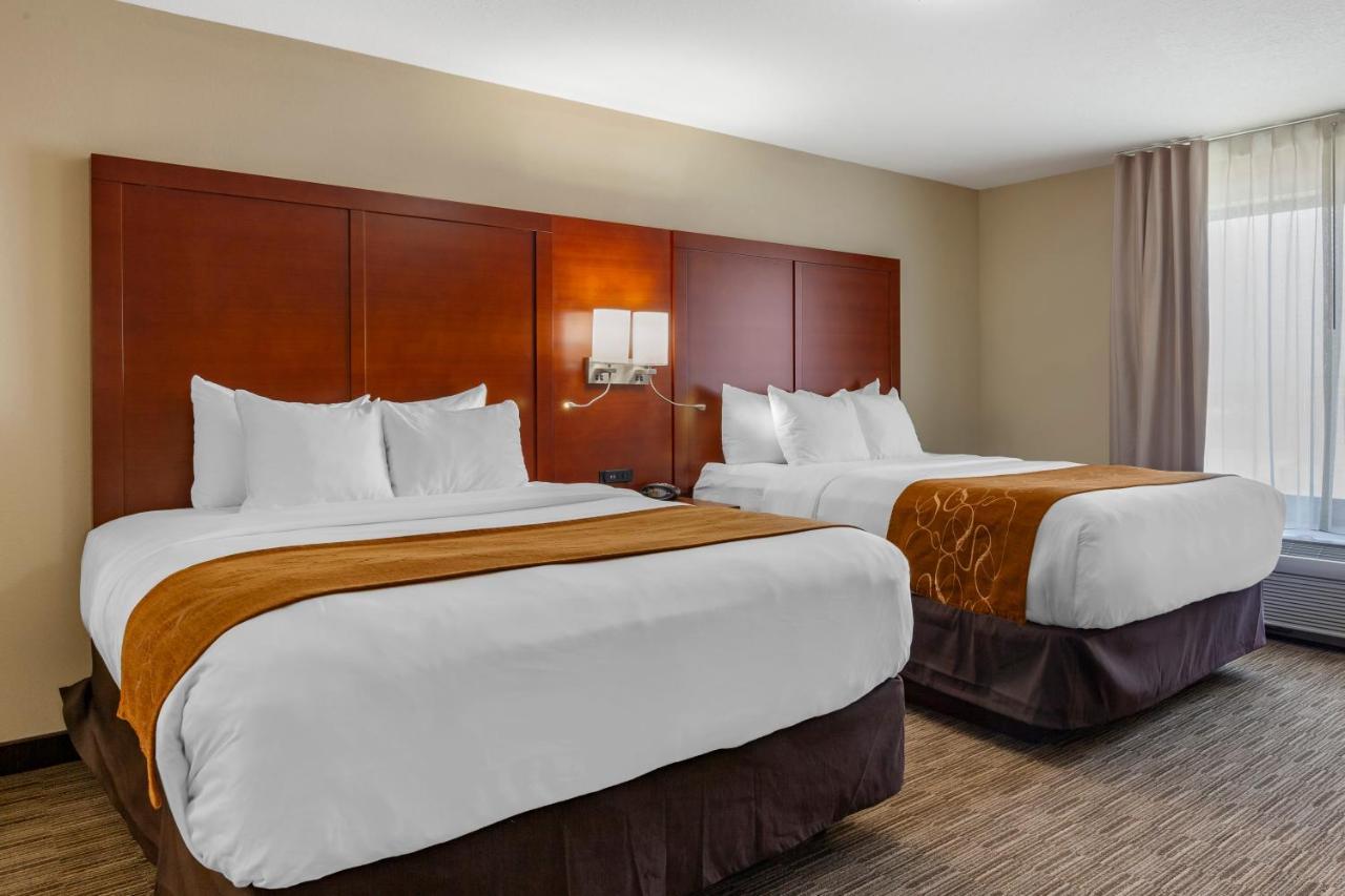 Comfort Suites Oshkosh Habitación foto